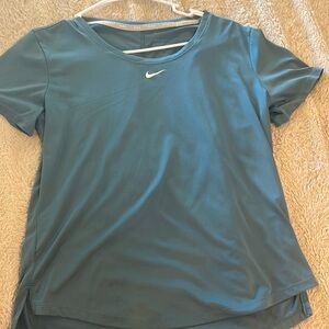 Nike t shirt